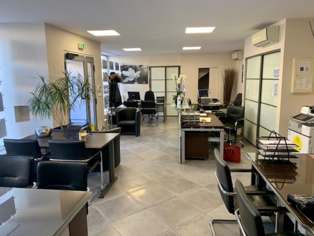Appartement -  RECHERCHE BIENS A SANARY 